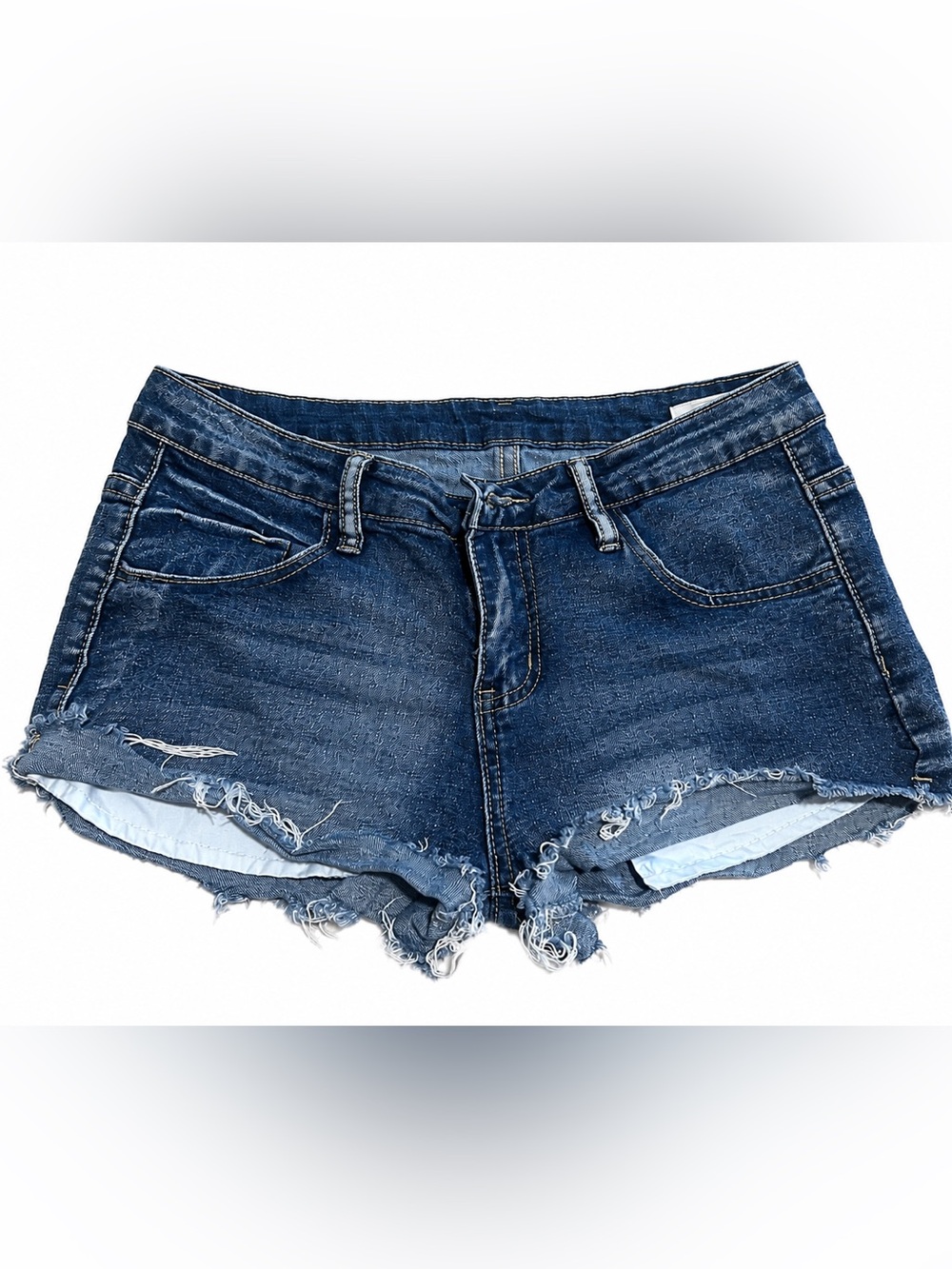 Low Rise Embroidered Pocket Shorts - Picture 2 of 2